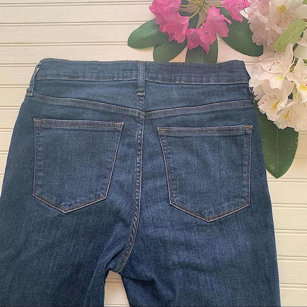 J CREW High-Rise Skinny Button Fly Jeans - Picture 2 of 10